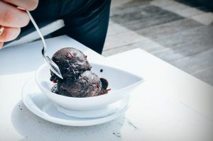 chocolate ice cream on bowl